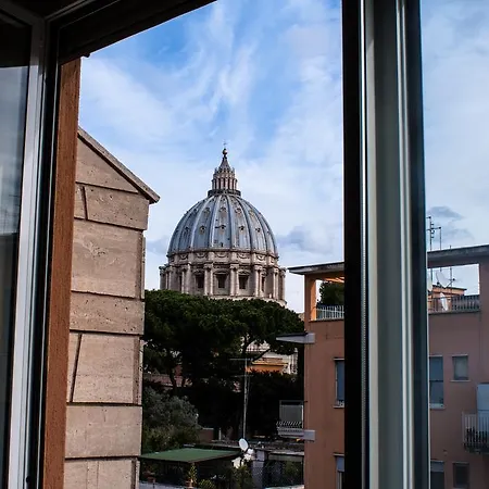 Vatican Balcony * Rom