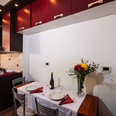 Vatican Balcony Διαμέρισμα *